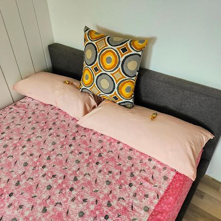 Modern Cozy Apartment, Green Neighborhood, Good Connectivity Duisburgo Esterno foto